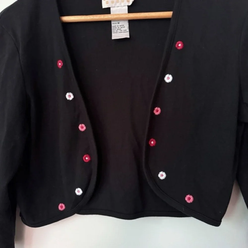 Vintage Y2K Black Cropped Cardigan Womens M Embroidered‎ Floral Whimsy Kidcore
